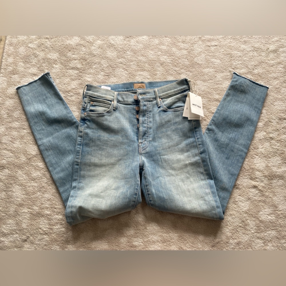 NWT MOTHER jeans - The Stunner Ankle Fray - Size 27